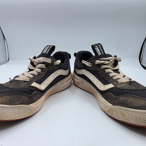 Vans UltraRange Youth Size 3 Black Casual Skate Shoes Running Walking School - Picture 3 of 13